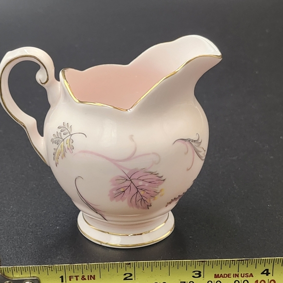 Vintage Tuscan Fine Bone China 1950s Creamer and Sugar bowl - Picture 15 of 16